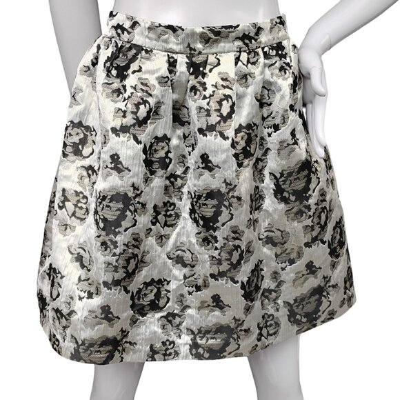 Forever 21 A Line Skirt Silver and Black Roses Embossed Size Medium Preowned - Picture 1 of 6